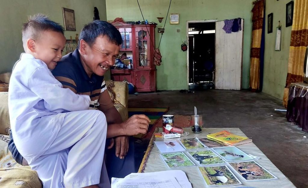 Konservasi satwa tidak dapat dilakukan hanya dengan berfokus pada satwa itu sendiri.