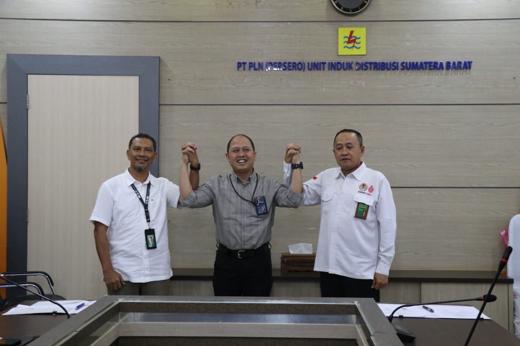 Penandatanganan RKT 2025, antara Balai KSDA Sumatera Barat dengan PT.PLN (Persero) UID Sumatera Barat